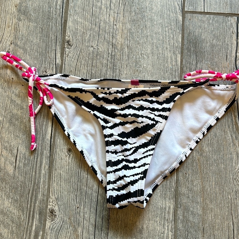 OP bikini bottoms juniors medium 7-9